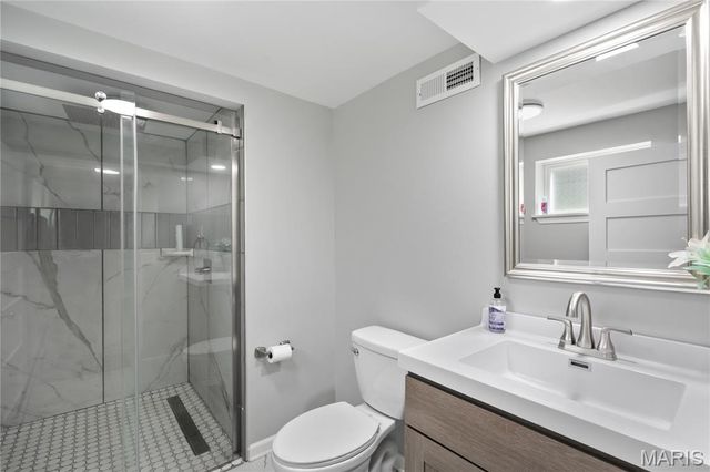 2105 Jackson Road, Poplar Bluff, MO 63901