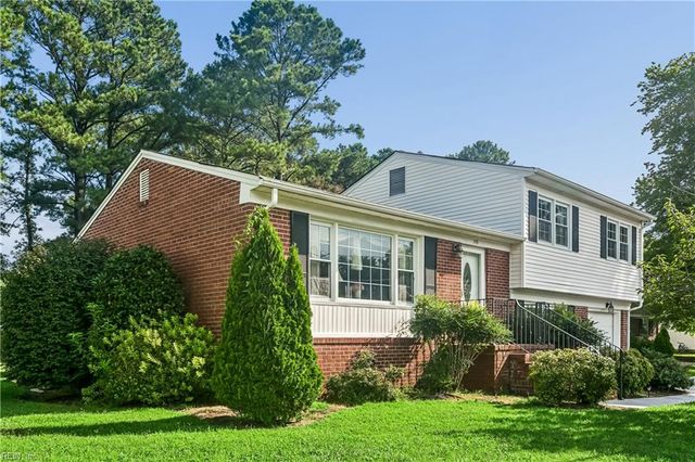148 Lawson DR, Yorktown, VA 23693