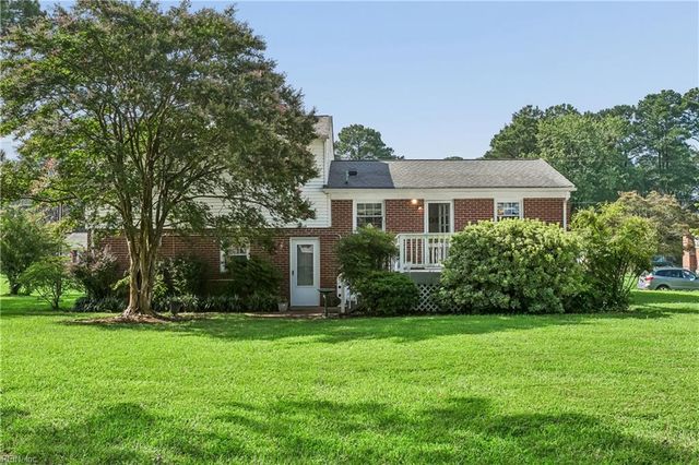 148 Lawson DR, Yorktown, VA 23693