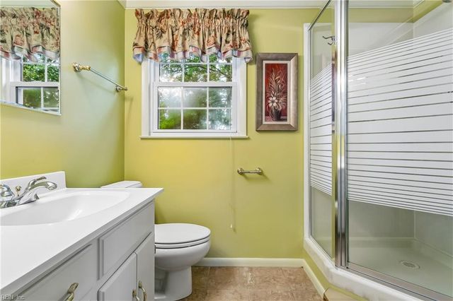 148 Lawson DR, Yorktown, VA 23693