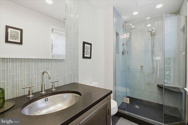 3708 YUMA ST NW, Washington, DC 20016