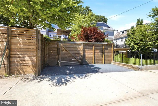 3708 YUMA ST NW, Washington, DC 20016