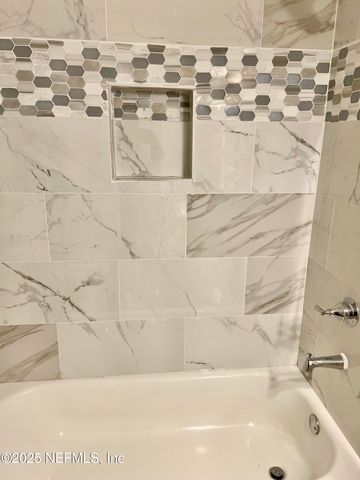 231 E 18TH Street, Jacksonville, FL 32206