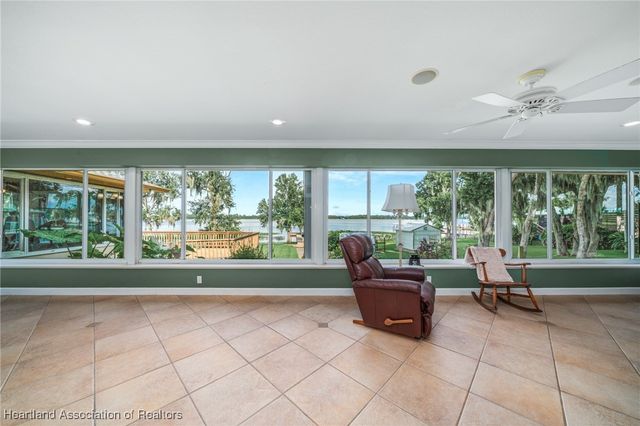 10 Placid Oaks Drive, Lake Placid, FL 33852