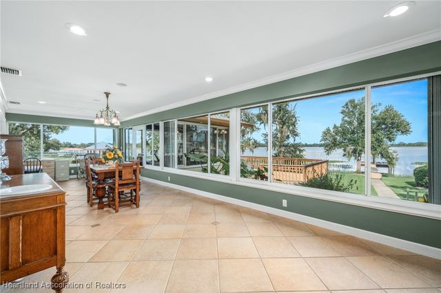 10 Placid Oaks Drive, Lake Placid, FL 33852