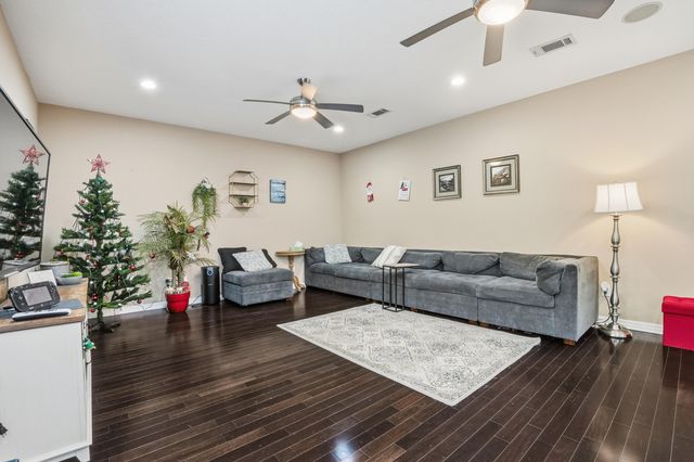 1961 Chesapeake Ridge, Fort Walton Beach, FL 32547