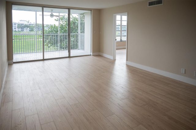 3001 S Course Drive 209, Pompano Beach, FL 33069