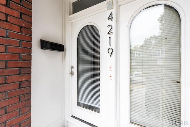 4219 Red Bud Avenue, St Louis, MO 63115