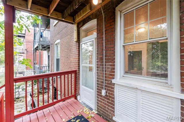 4219 Red Bud Avenue, St Louis, MO 63115