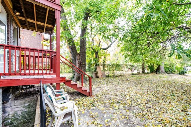 4219 Red Bud Avenue, St Louis, MO 63115