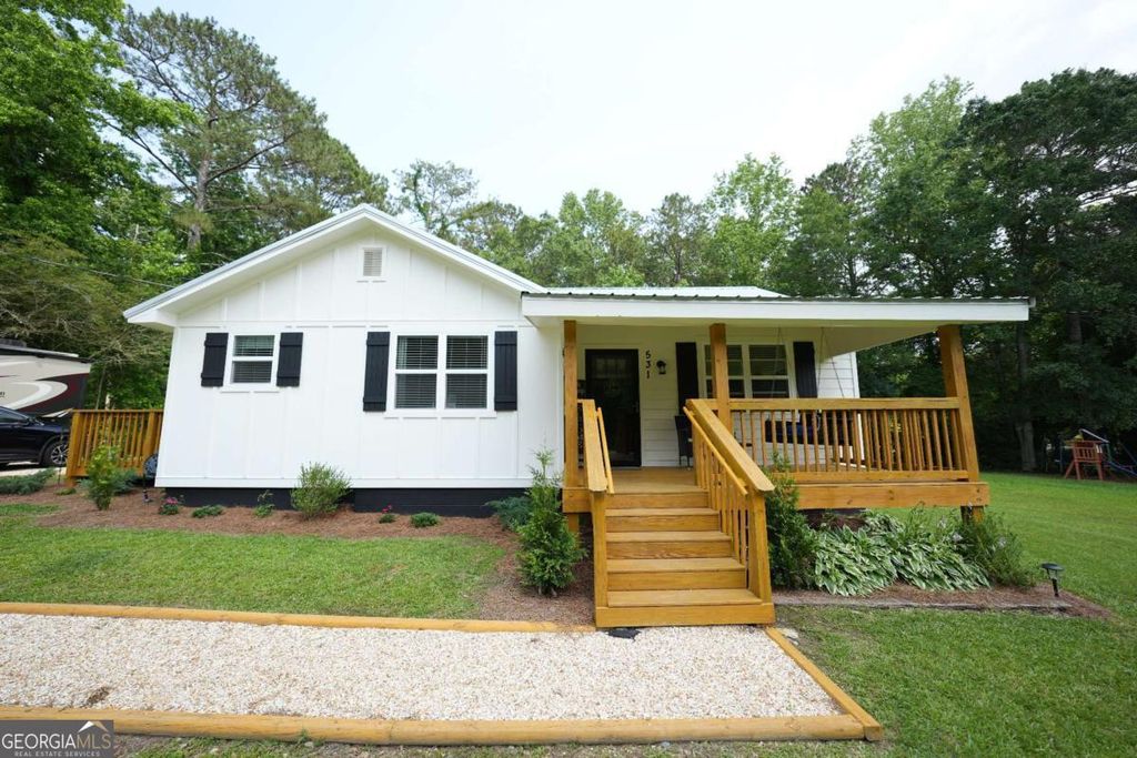 531 Beaver Pond Road, Carrollton, GA 30117