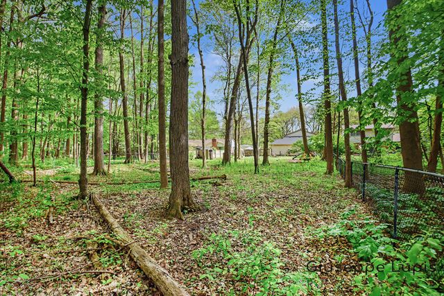 2161 Topaz Drive, City Of Troy, MI 48085