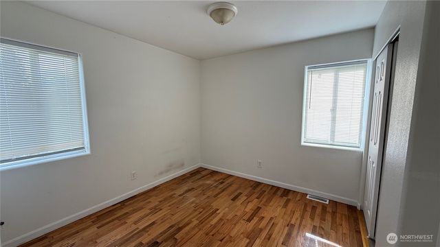 1031 S Oxford Street, Tacoma, WA 98465