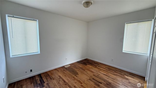 1031 S Oxford Street, Tacoma, WA 98465