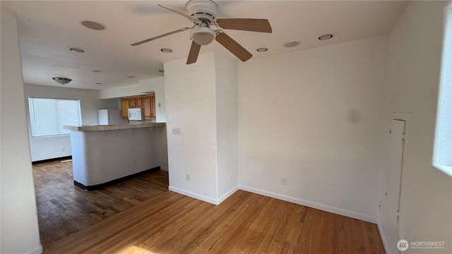 1031 S Oxford Street, Tacoma, WA 98465