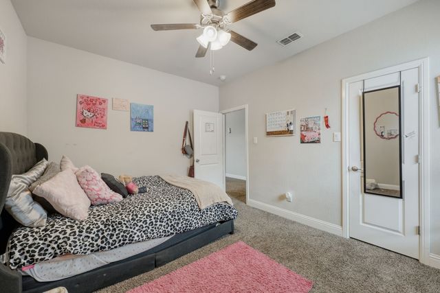 422 Milligan Drive, Midlothian, TX 76065