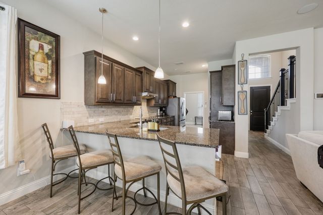 422 Milligan Drive, Midlothian, TX 76065