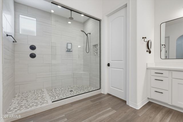 2024 W ANDALUSIAN Trail W, Phoenix, AZ 85085