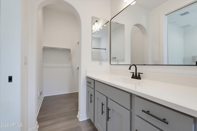 2024 W ANDALUSIAN Trail W, Phoenix, AZ 85085