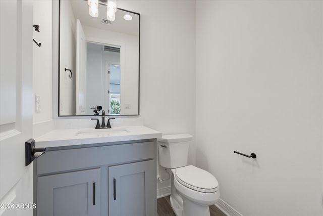 2024 W ANDALUSIAN Trail W, Phoenix, AZ 85085