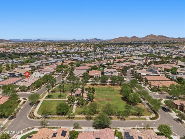 2024 W ANDALUSIAN Trail W, Phoenix, AZ 85085