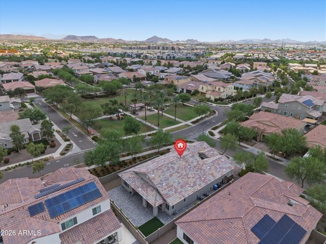 2024 W ANDALUSIAN Trail W, Phoenix, AZ 85085