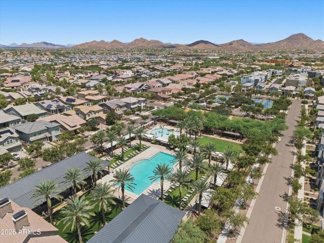 2024 W ANDALUSIAN Trail W, Phoenix, AZ 85085