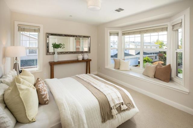 819 Warner Court, Mountain View, CA 94043