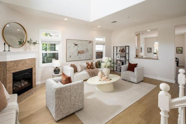 819 Warner Court, Mountain View, CA 94043