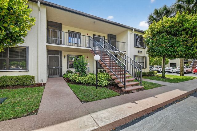 7855 Willow Spring Drive 725, Lake Worth, FL 33467
