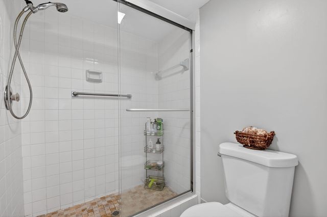 7855 Willow Spring Drive 725, Lake Worth, FL 33467