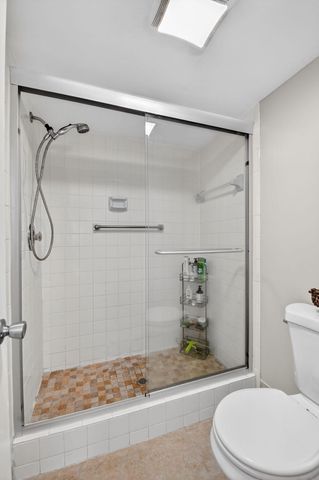 7855 Willow Spring Drive 725, Lake Worth, FL 33467