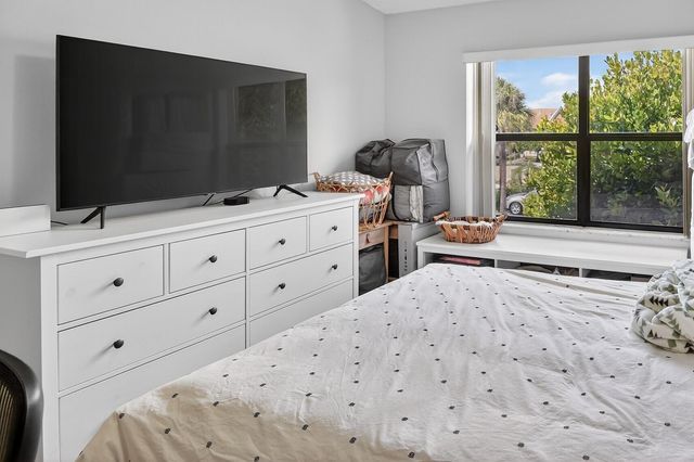 7855 Willow Spring Drive 725, Lake Worth, FL 33467