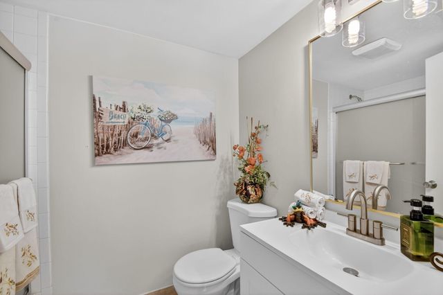 7855 Willow Spring Drive 725, Lake Worth, FL 33467