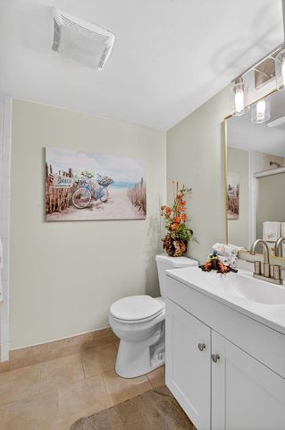 7855 Willow Spring Drive 725, Lake Worth, FL 33467