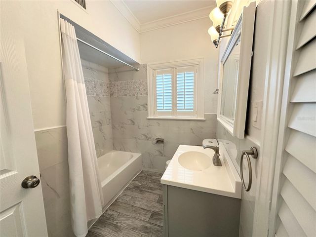 3025 W NORTH A STREET, Tampa, FL 33609