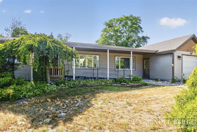 4147 S Brooks Road, Muskegon, MI 49444