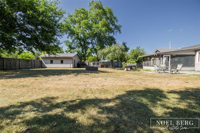 4147 S Brooks Road, Muskegon, MI 49444