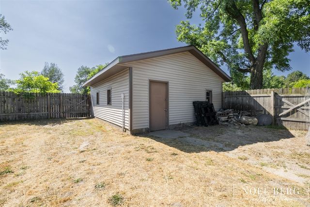 4147 S Brooks Road, Muskegon, MI 49444