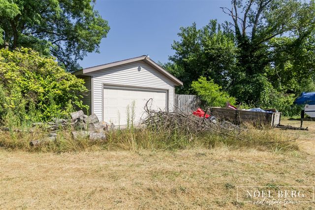 4147 S Brooks Road, Muskegon, MI 49444