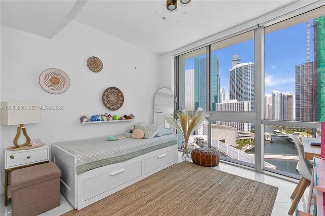 350 S Miami Avenue 2102, Miami, FL 33130