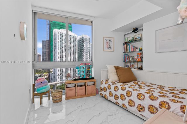 350 S Miami Avenue 2102, Miami, FL 33130