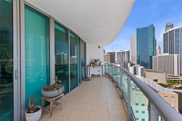 350 S Miami Avenue 2102, Miami, FL 33130