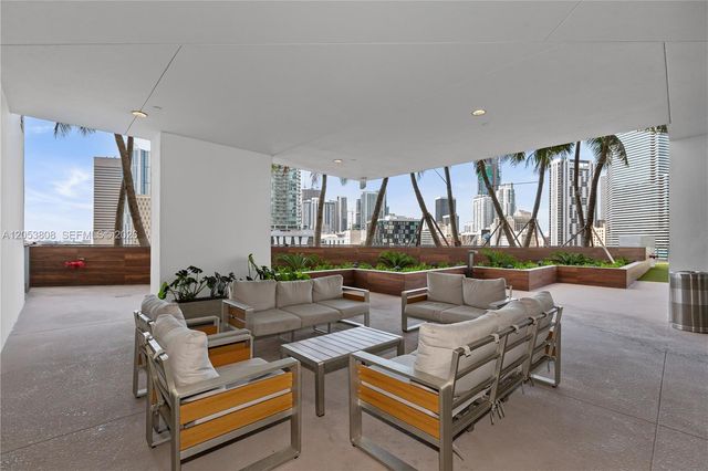 350 S Miami Avenue 2102, Miami, FL 33130