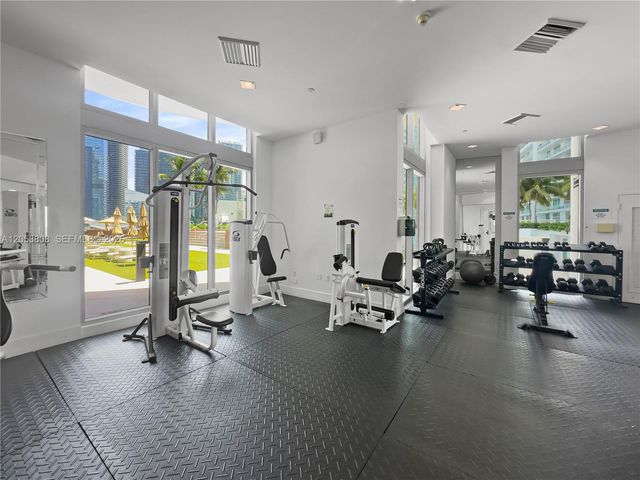 350 S Miami Avenue 2102, Miami, FL 33130