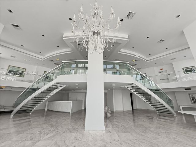 350 S Miami Avenue 2102, Miami, FL 33130