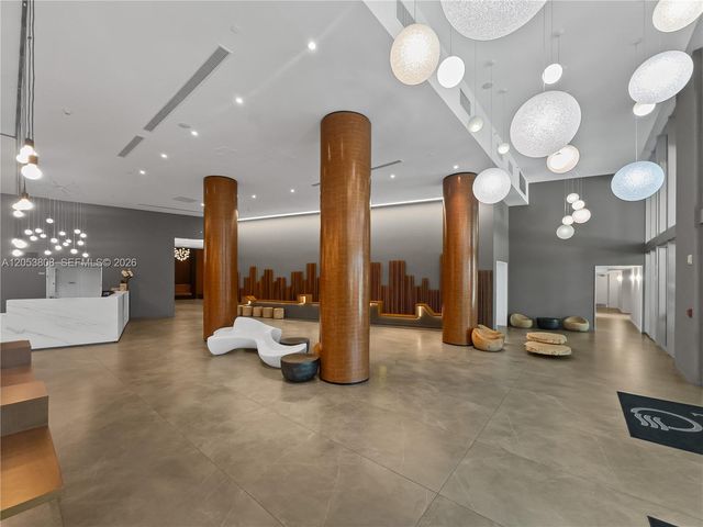 350 S Miami Avenue 2102, Miami, FL 33130