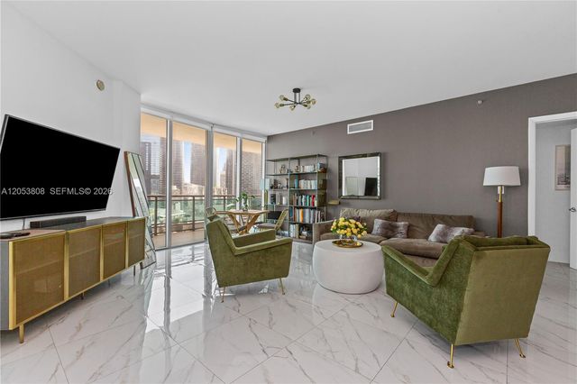 350 S Miami Avenue 2102, Miami, FL 33130
