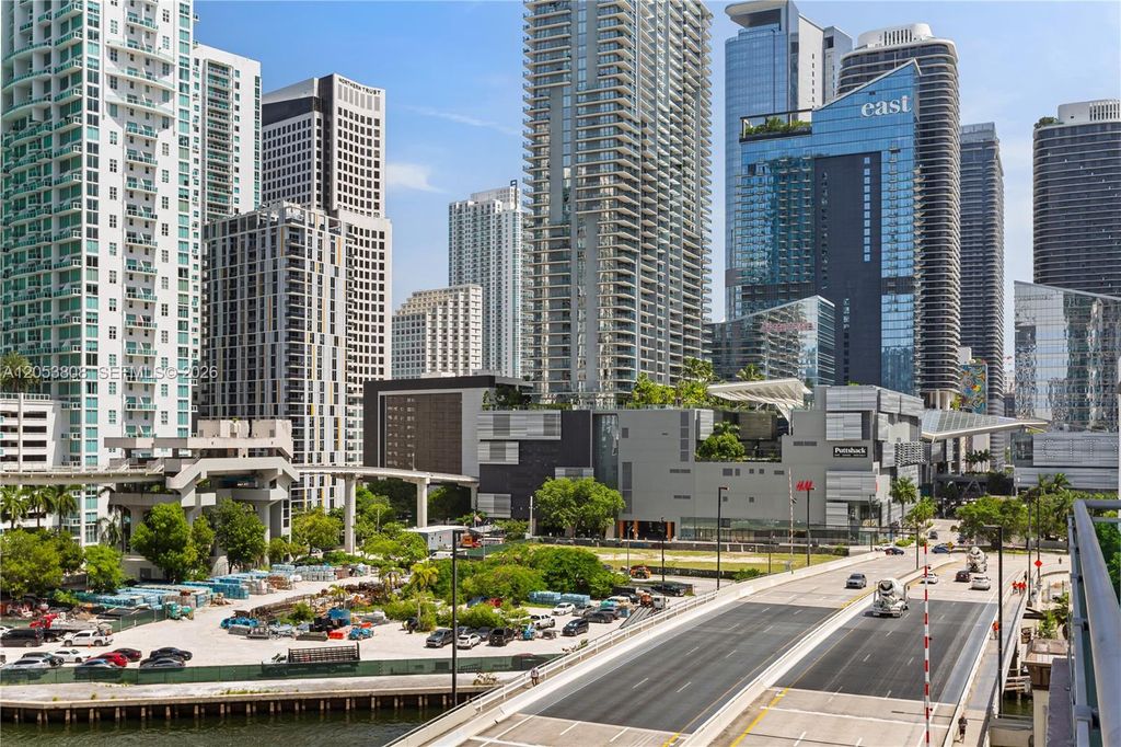 350 S Miami Avenue 2102, Miami, FL 33130
