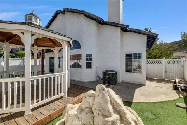 14860 Weeping Willow Lane, Fontana, CA 92337